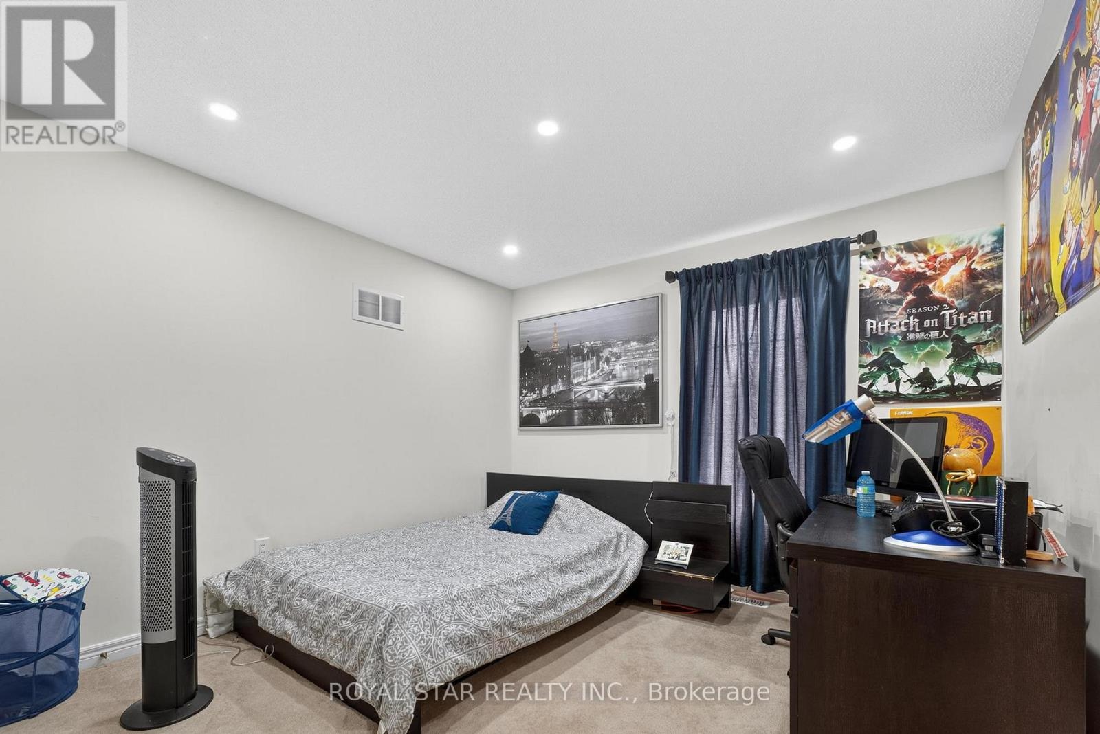Photo 38 of 61 Aldersgate Drive, Brampton ON