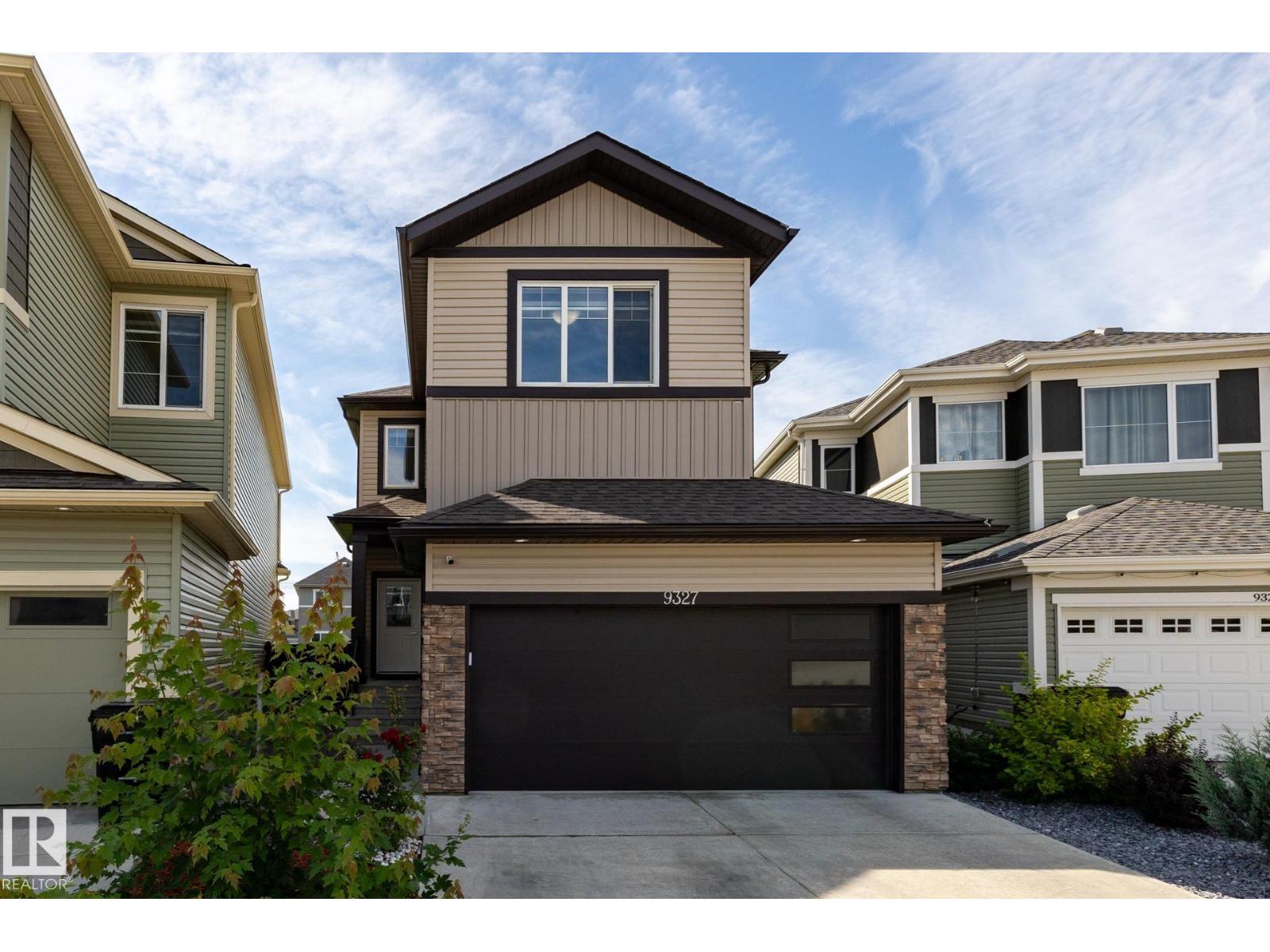 Photo 1 of 9327 Cooper Bend Bn Sw, Edmonton AB