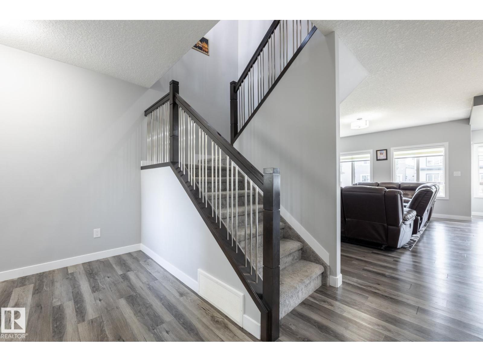 Photo 6 of 9327 Cooper Bend Bn Sw, Edmonton AB