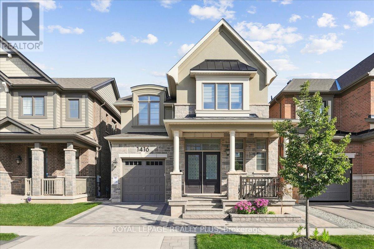 Photo 1 of 1416 Lakeport Crescent, Oakville ON