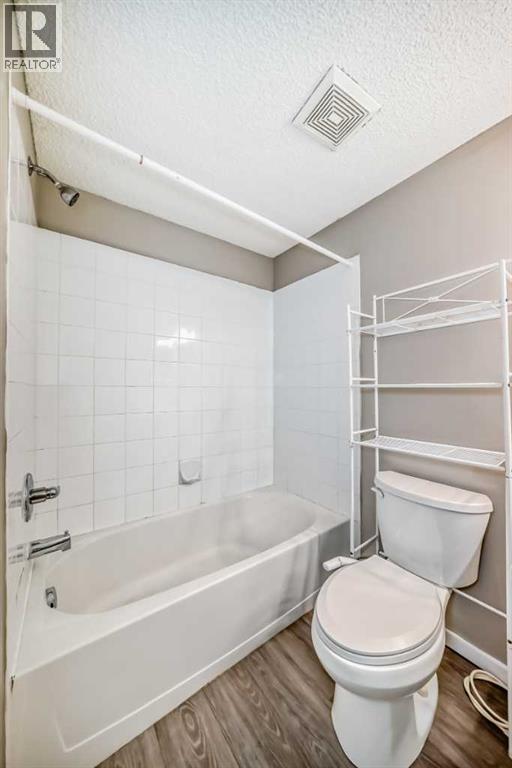 Single Family House for Sale in   Eversyde Avenue SW Evergreen Calgary 