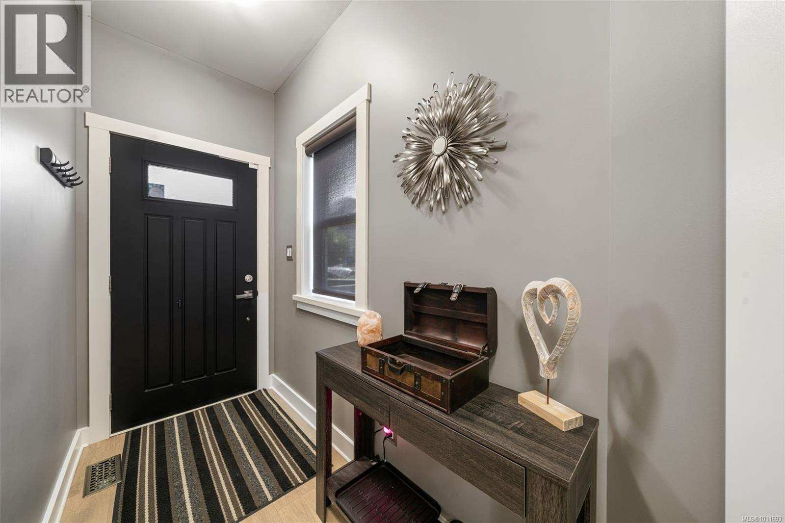 Photo 2 of 1314 Bombardier Cres, Langford BC