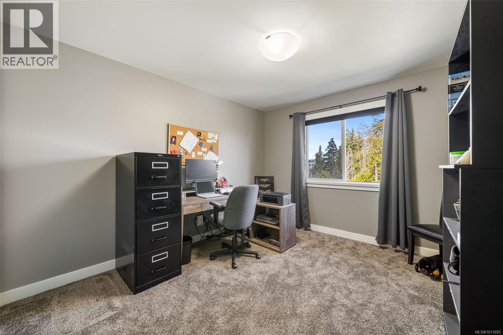 Photo 21 of 1314 Bombardier Cres, Langford BC