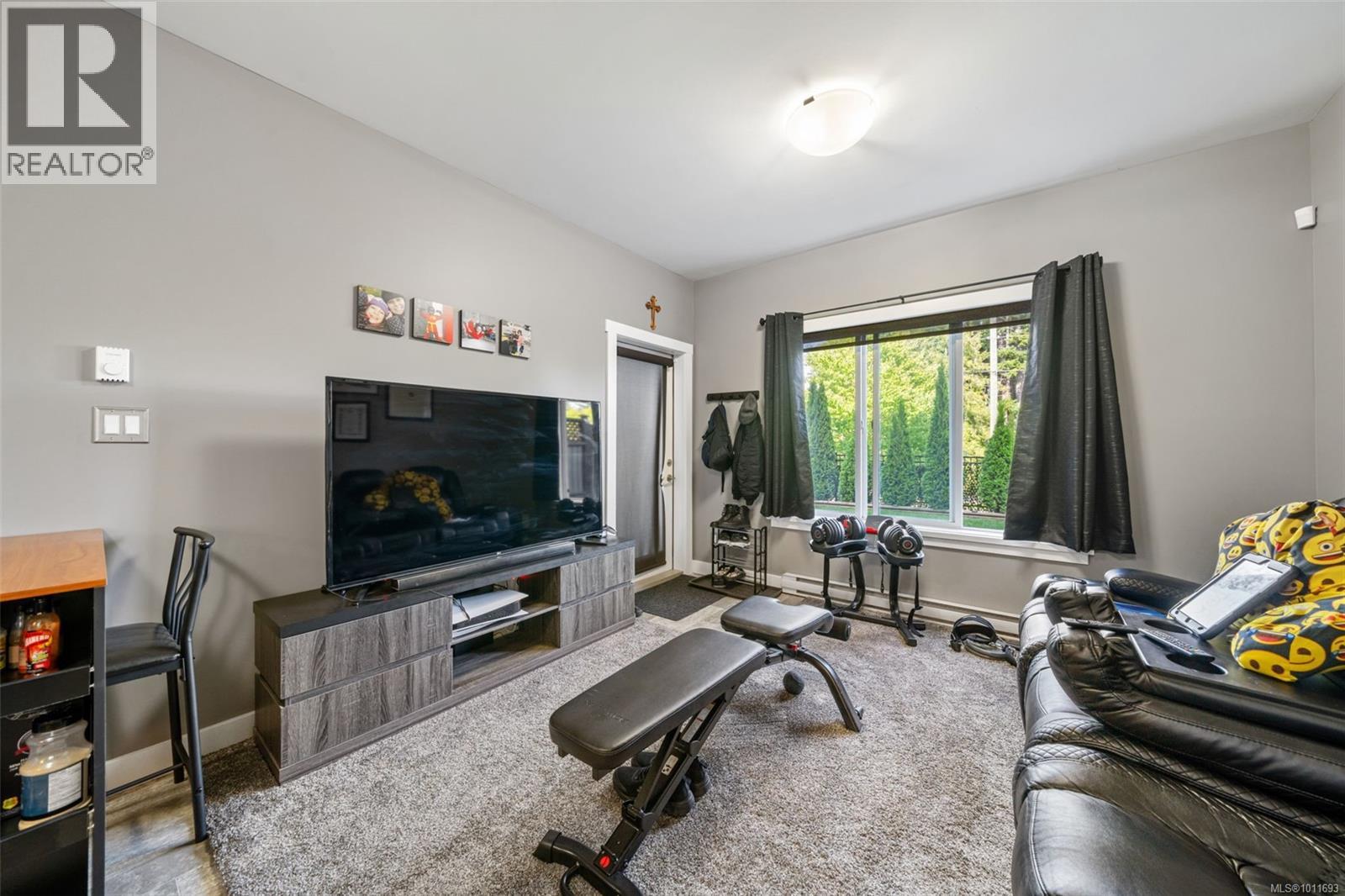 Photo 27 of 1314 Bombardier Cres, Langford BC