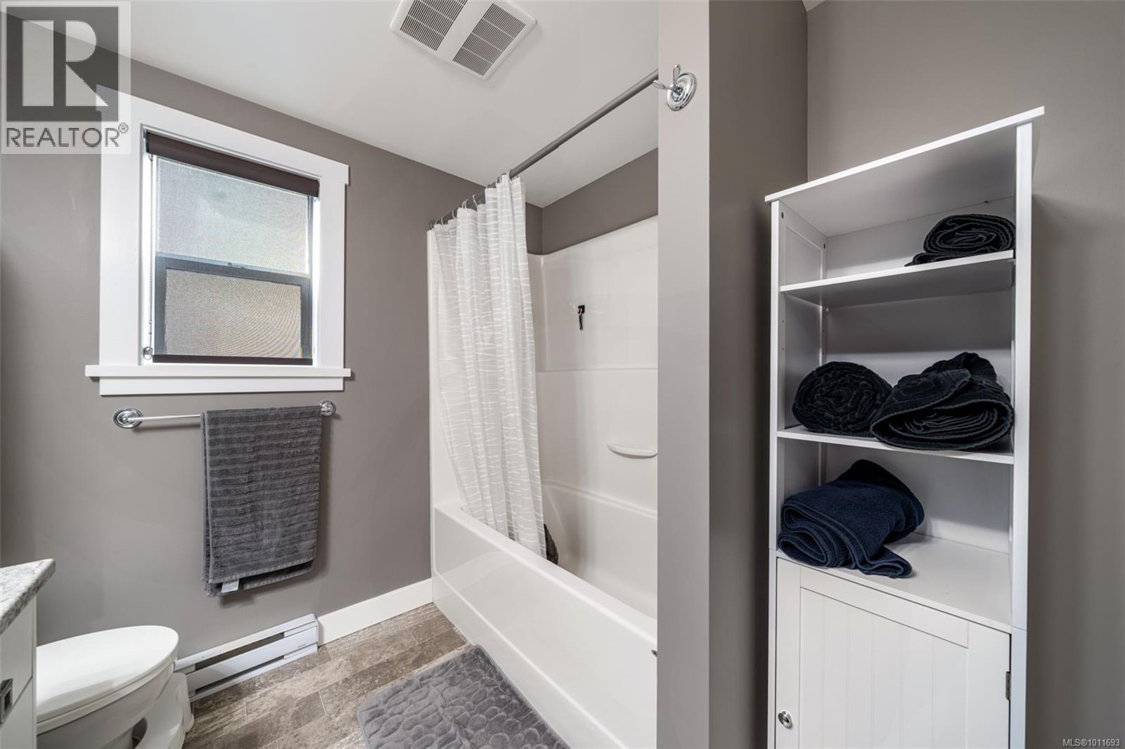 Photo 30 of 1314 Bombardier Cres, Langford BC