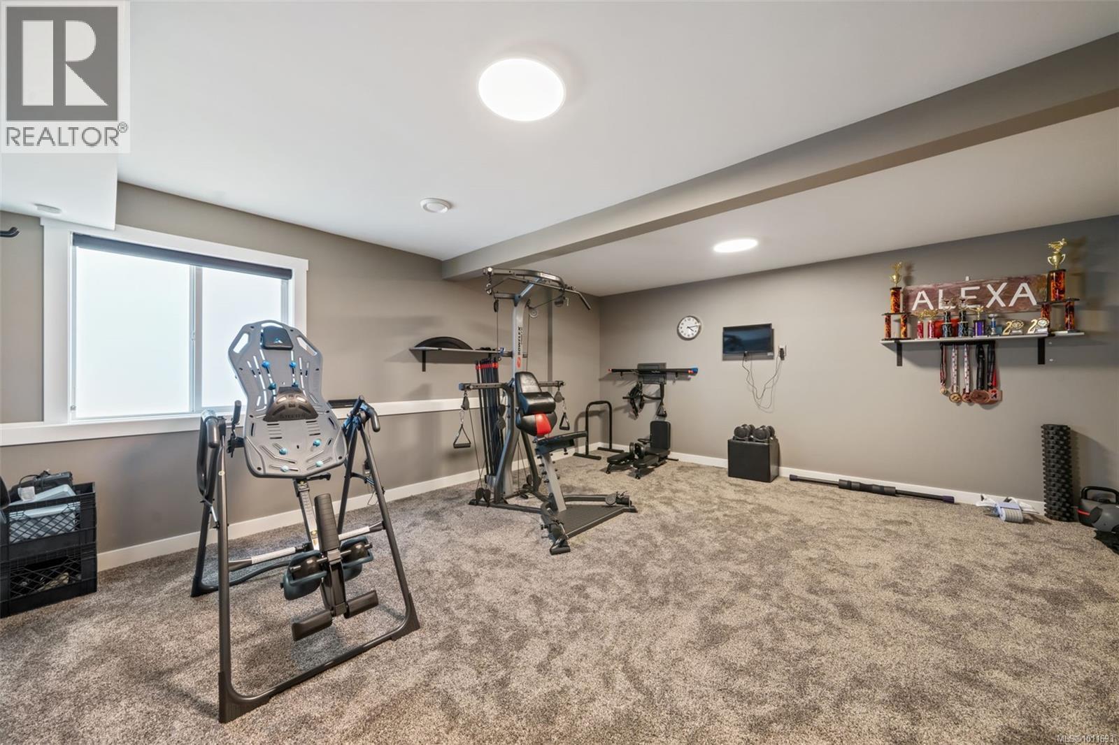 Photo 32 of 1314 Bombardier Cres, Langford BC