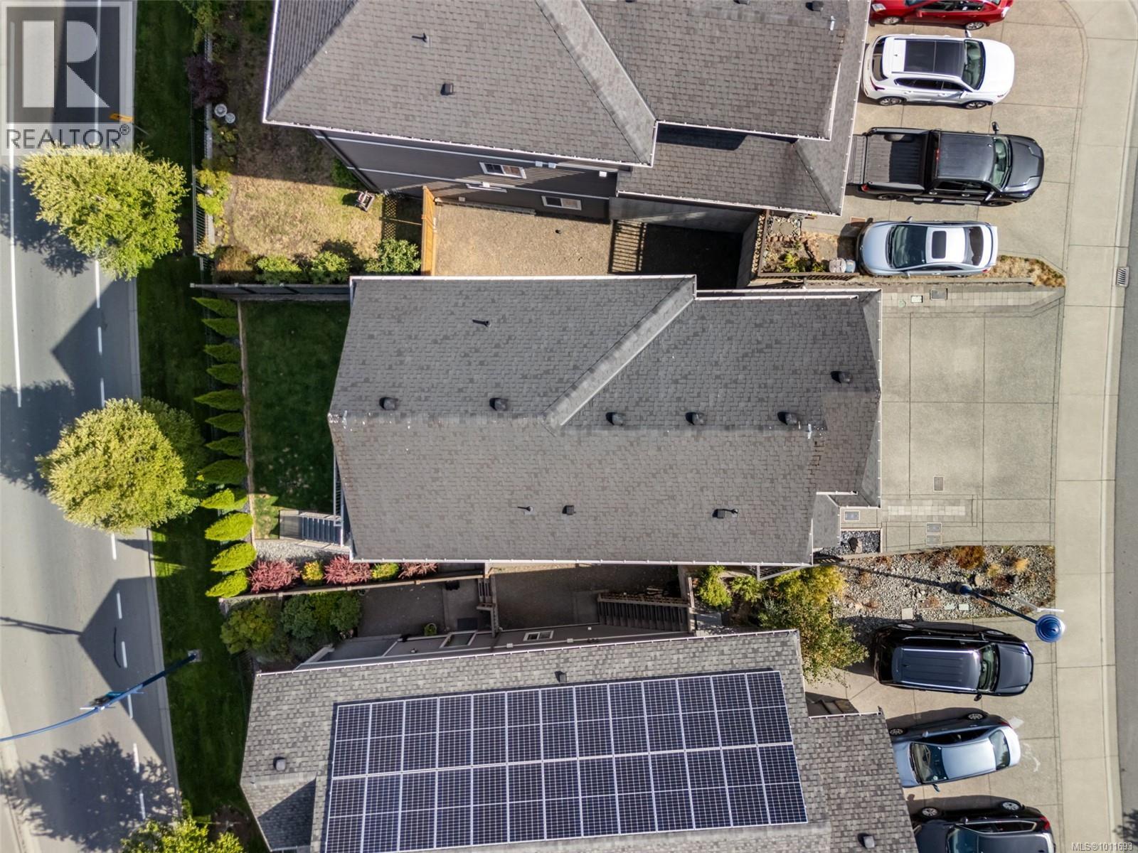 Photo 43 of 1314 Bombardier Cres, Langford BC