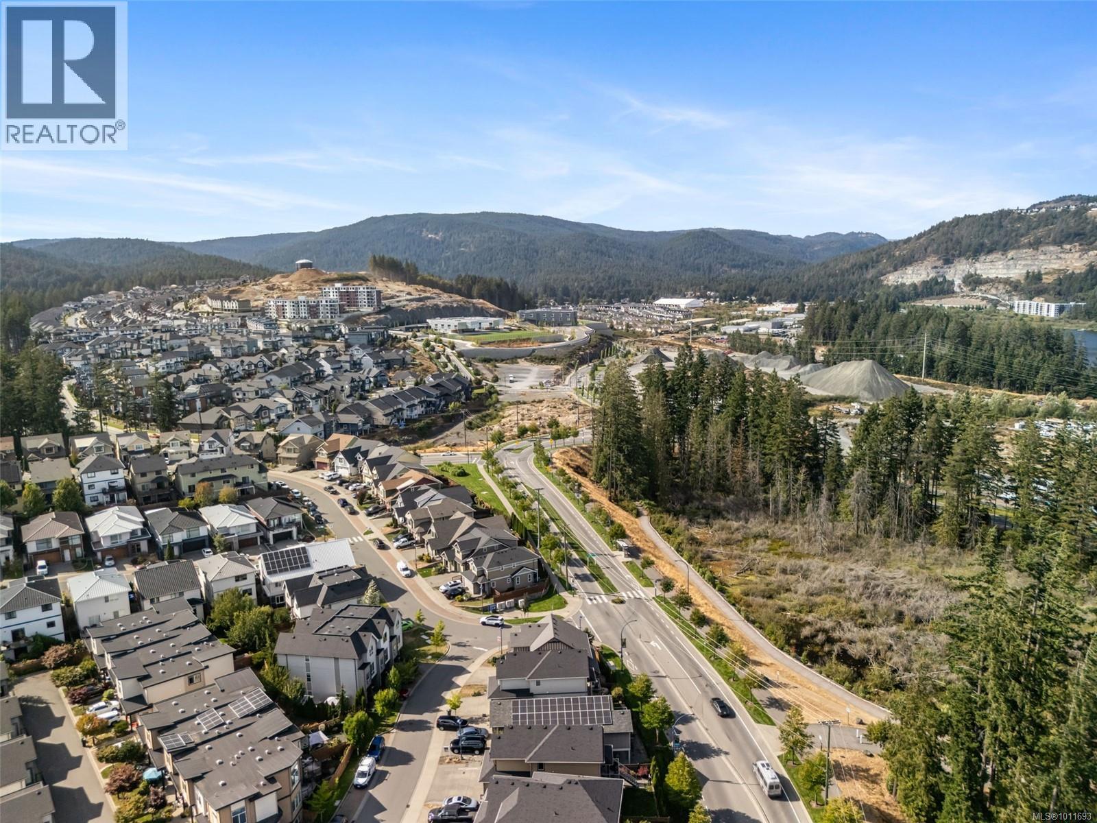 Photo 44 of 1314 Bombardier Cres, Langford BC