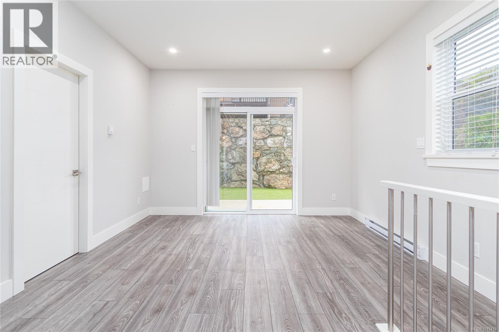 Photo 15 of 629 Selwyn Close, Langford BC
