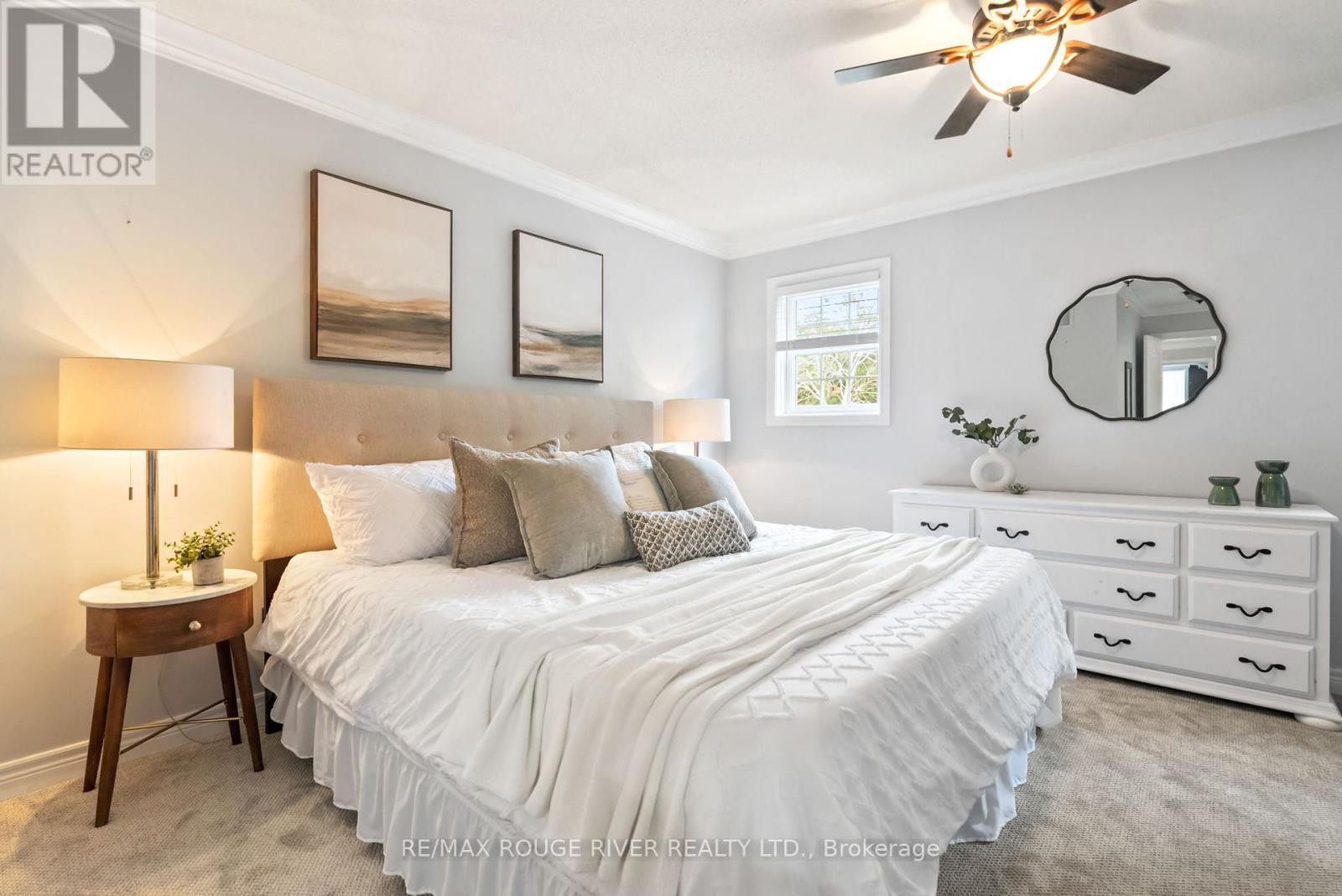 Photo 20 of 53 Cranborne Crescent, Whitby ON