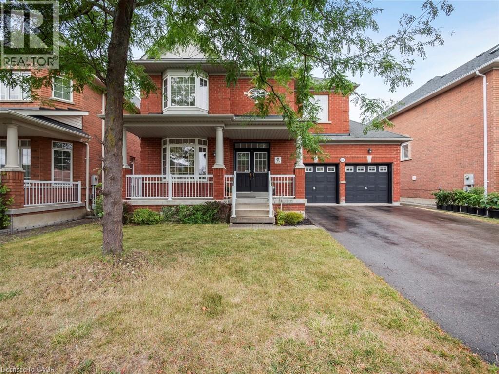 Photo 3 of 236 St Urbain Drive, Vaughan ON