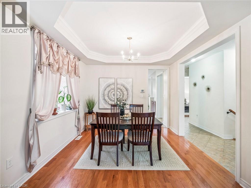 Photo 14 of 236 St Urbain Drive, Vaughan ON