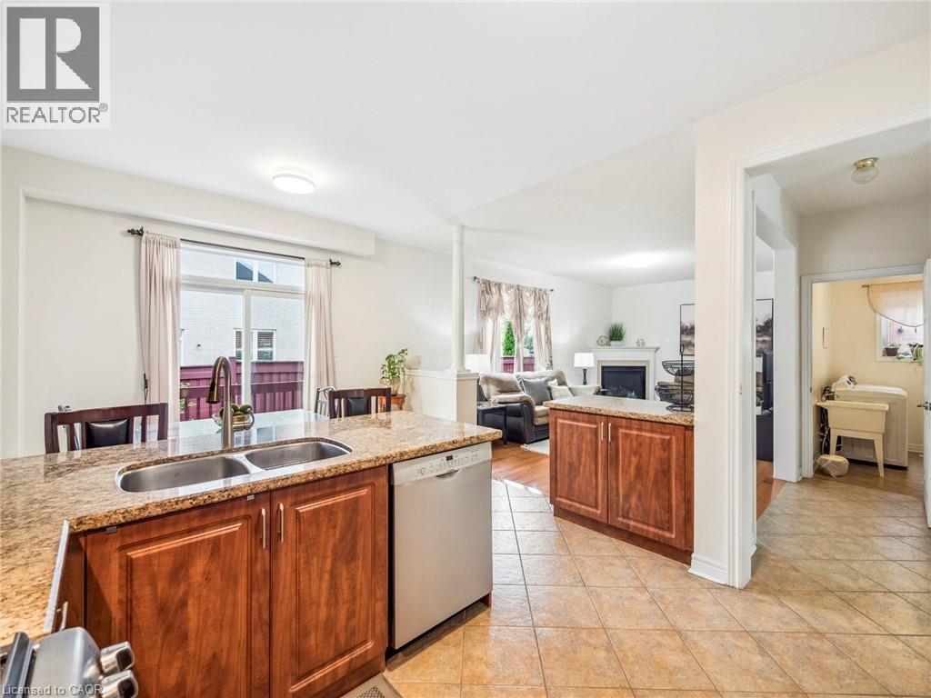Photo 24 of 236 St Urbain Drive, Vaughan ON