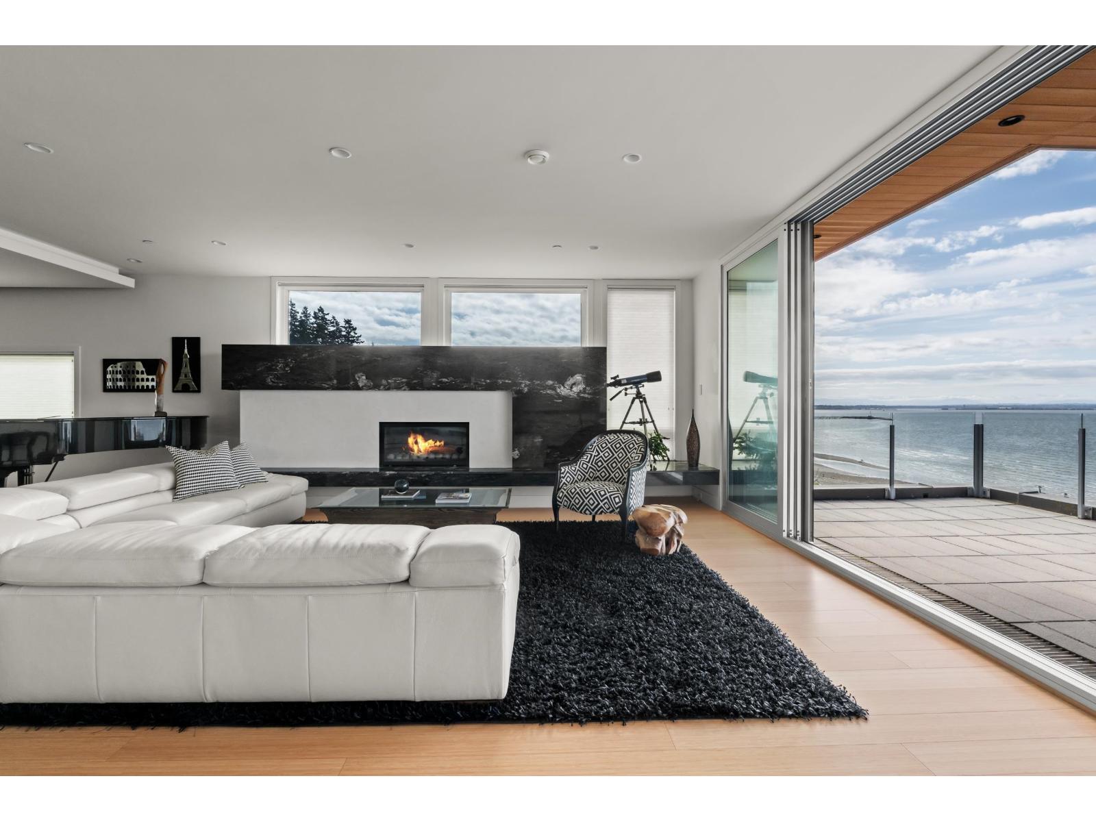 Photo 13 of 14501 Marine Drive, White Rock BC
