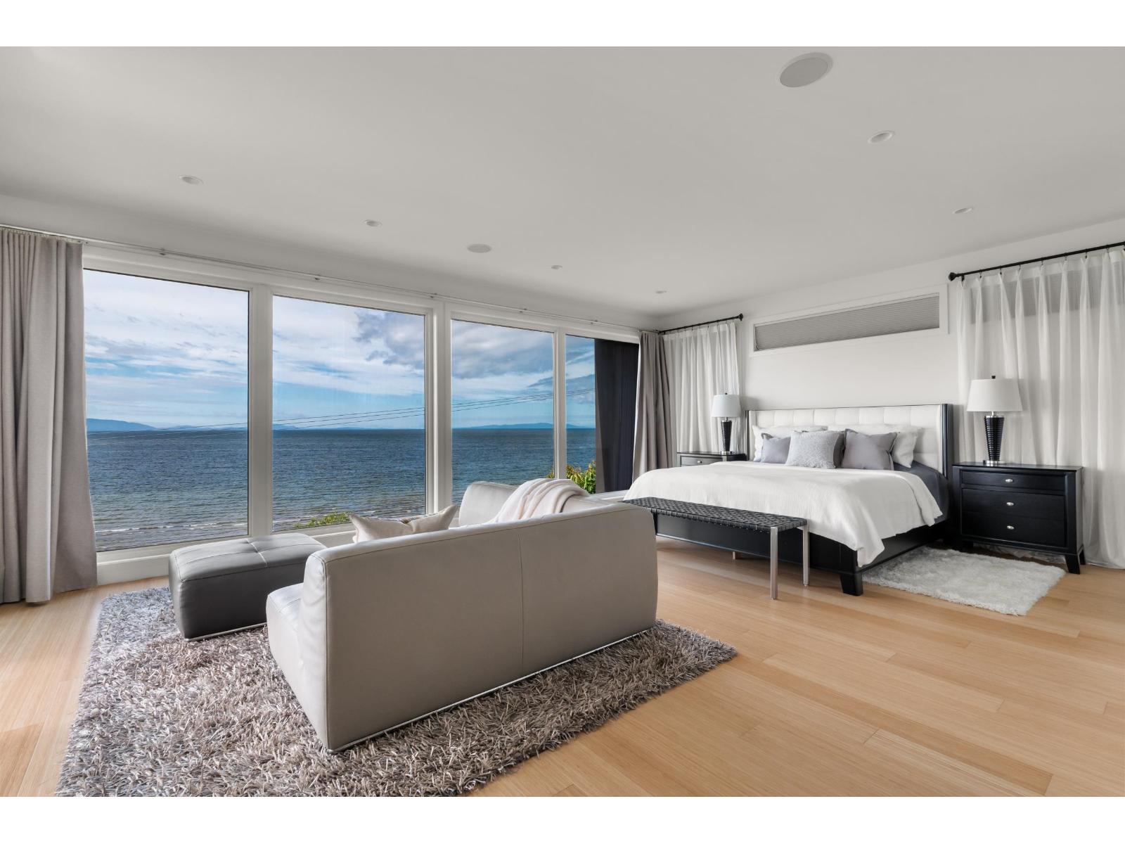 Photo 22 of 14501 Marine Drive, White Rock BC