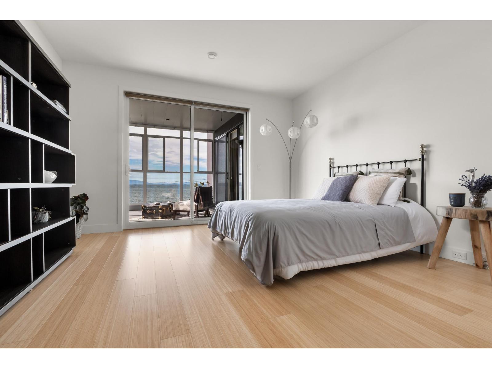 Photo 34 of 14501 Marine Drive, White Rock BC