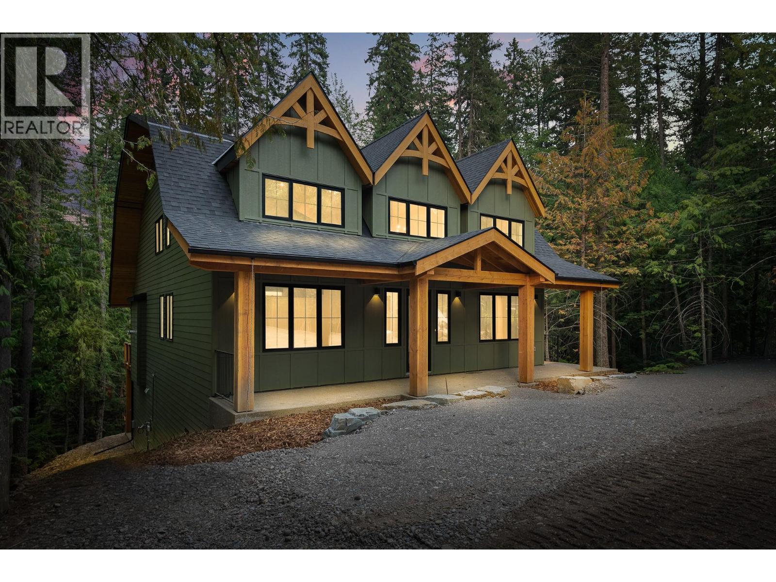 Photo 1 of 4416 Timberline Crescent, Fernie BC