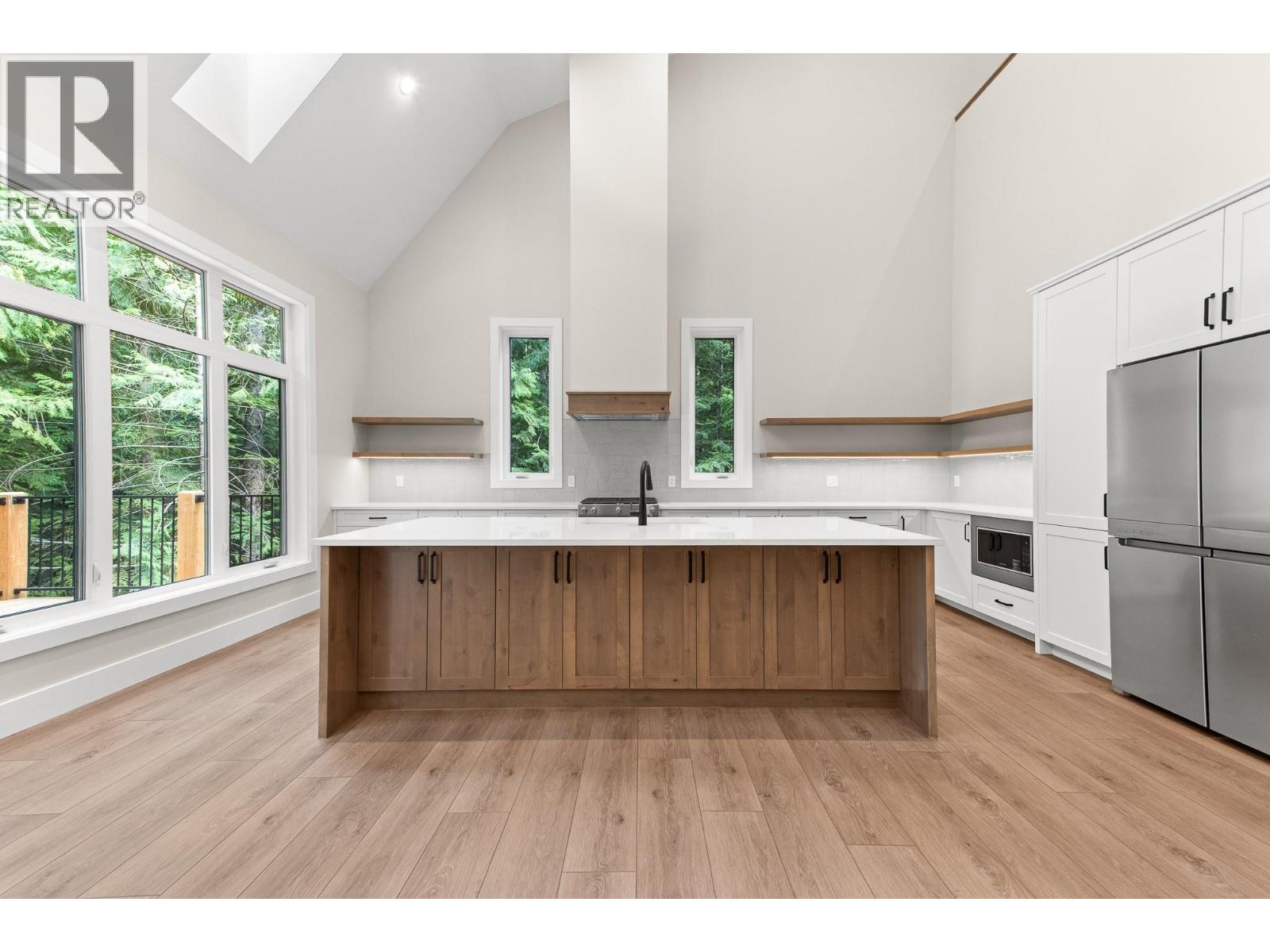 Photo 35 of 4416 Timberline Crescent, Fernie BC