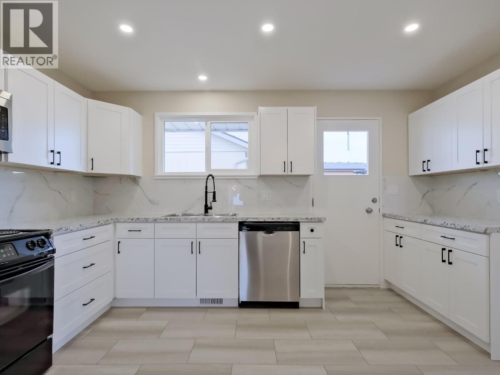  580 Kelview Road, West Kelowna