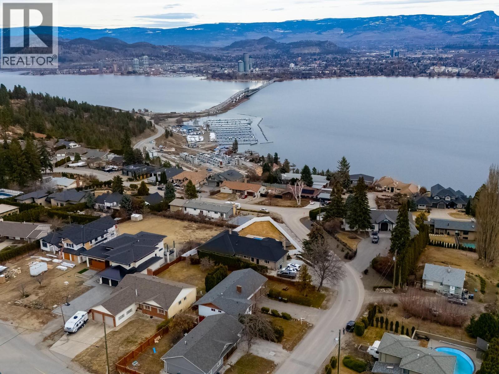  580 Kelview Road, West Kelowna