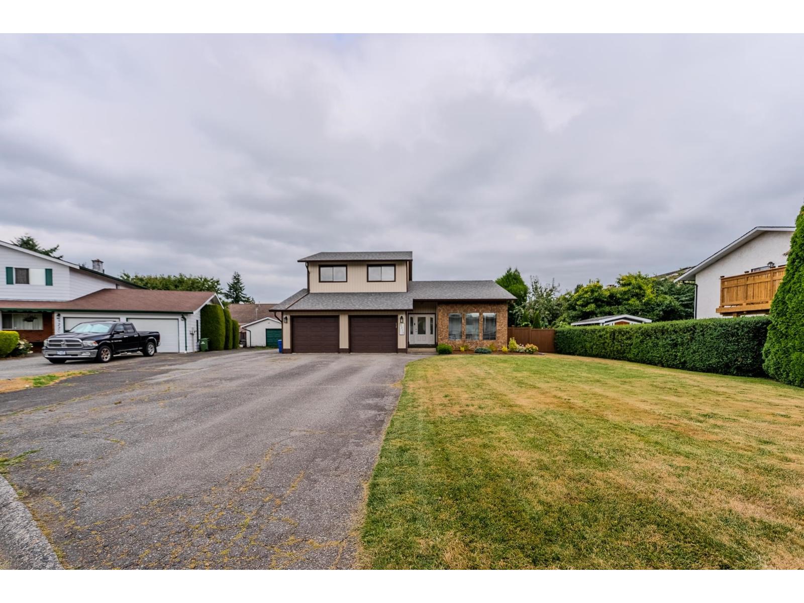 Photo 8 of 9210 Aspen Place Chilliwack Proper East, Chilliwack BC