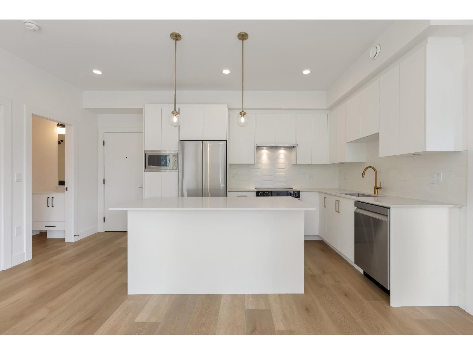 Photo 2 of 411 20286 72 B Avenue, Langley BC