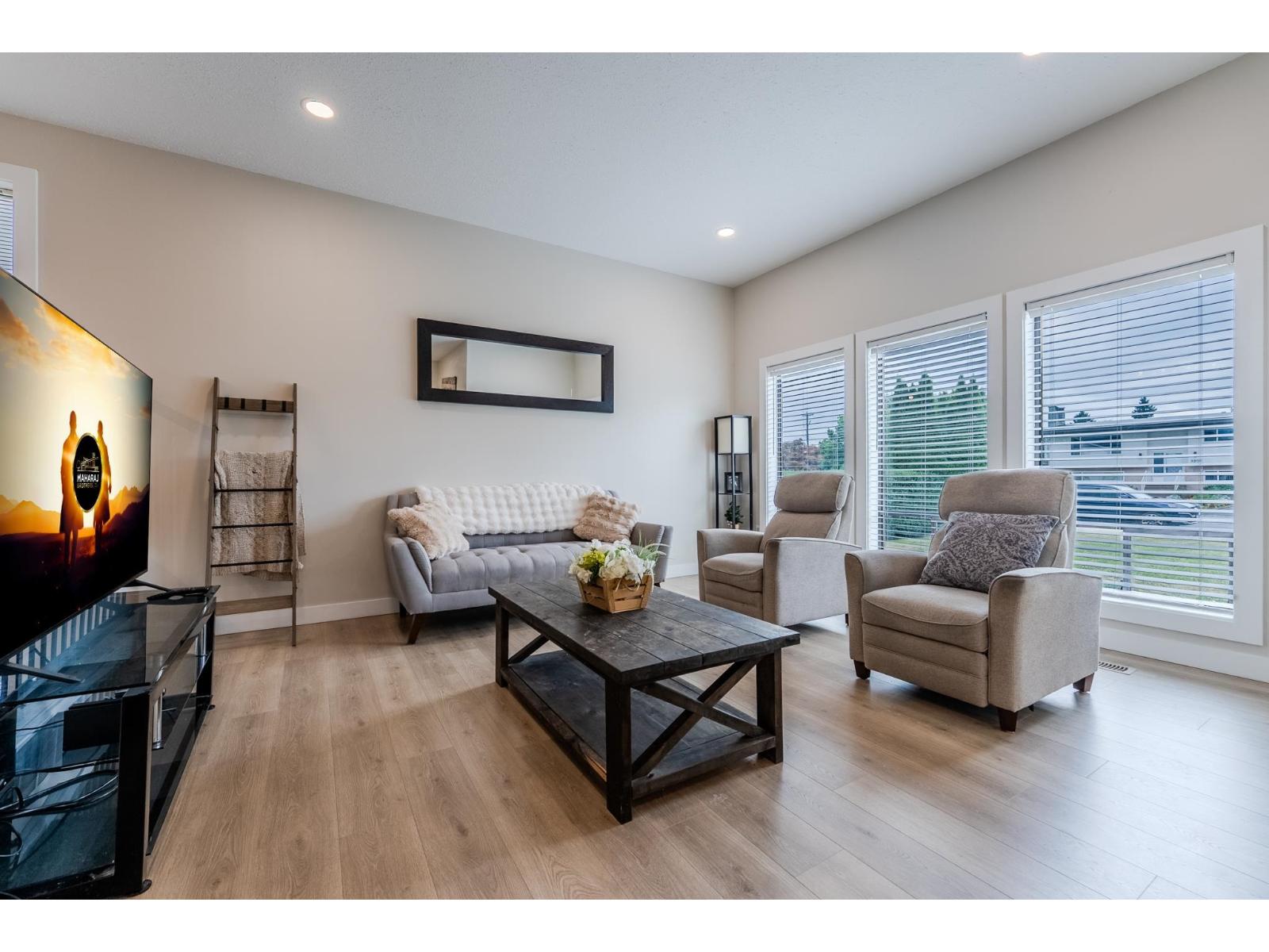 Photo 7 of 9210 Aspen Place Chilliwack Proper East, Chilliwack BC