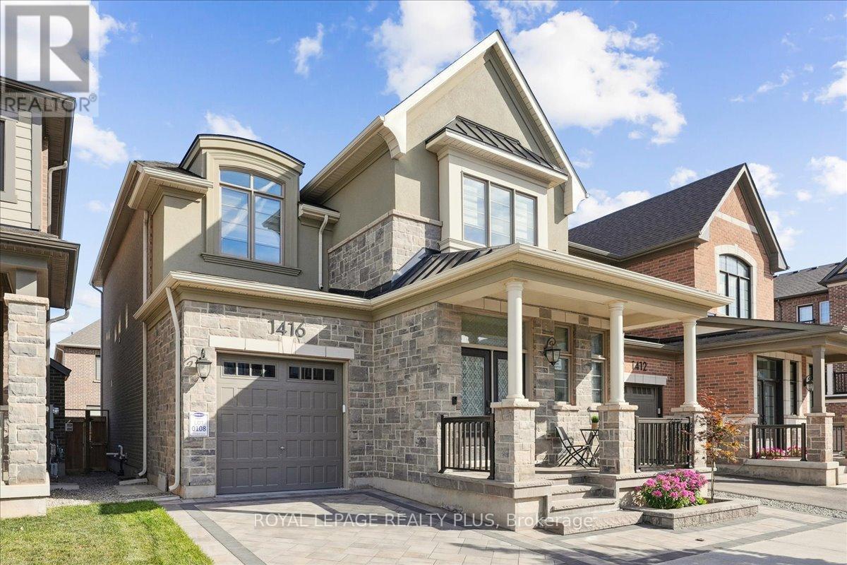 Photo 6 of 1416 Lakeport Crescent, Oakville ON