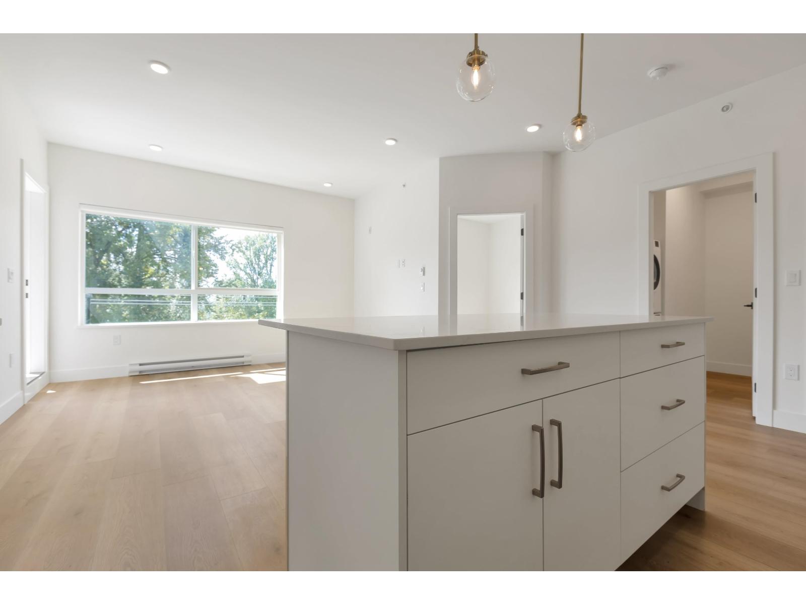 Photo 8 of 411 20286 72 B Avenue, Langley BC