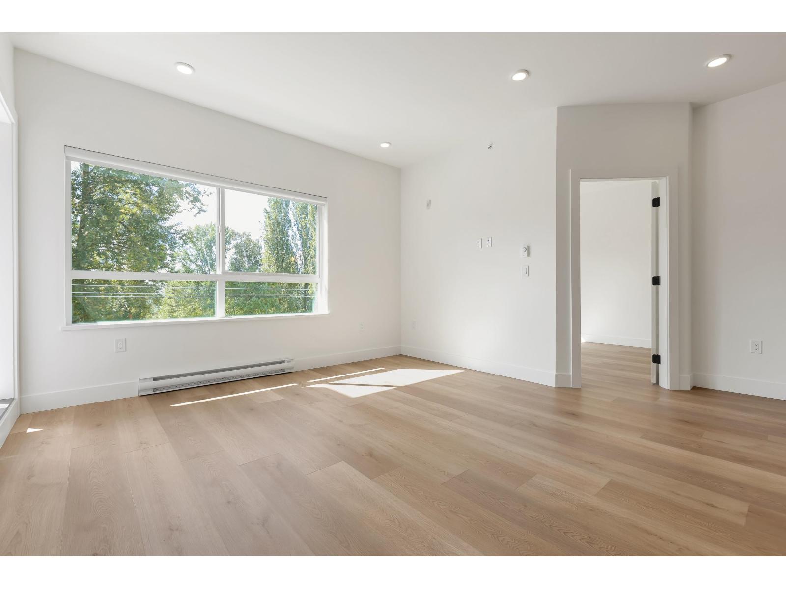 Photo 9 of 411 20286 72 B Avenue, Langley BC