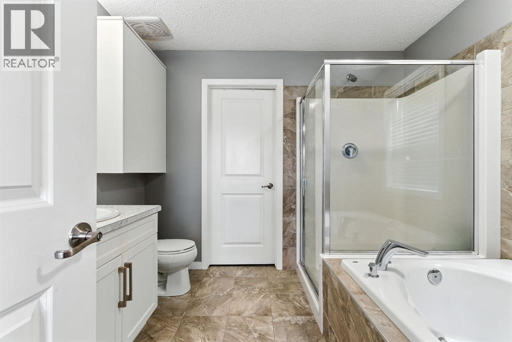 Photo 13 of 313 Kings Heights Drive Se, Airdrie AB