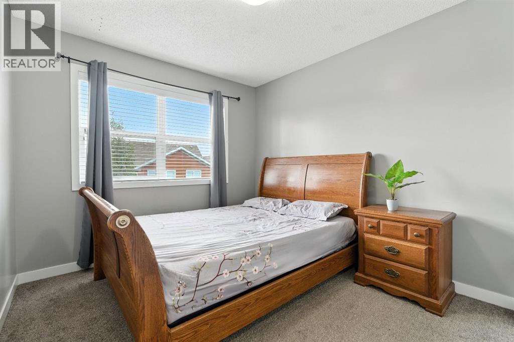 Photo 14 of 313 Kings Heights Drive Se, Airdrie AB