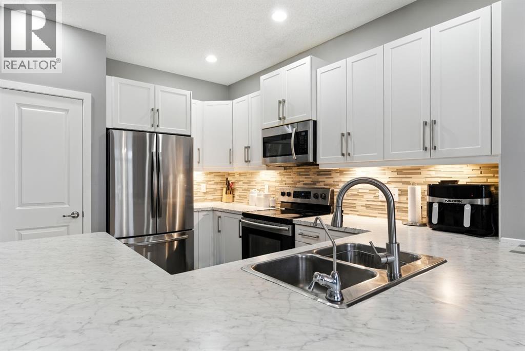 Photo 8 of 313 Kings Heights Drive Se, Airdrie AB