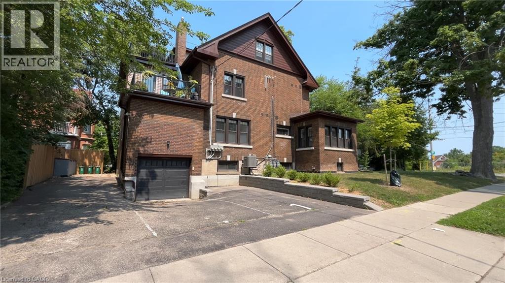 Photo 25 of 53 Margaret Avenue Unit B, Kitchener ON