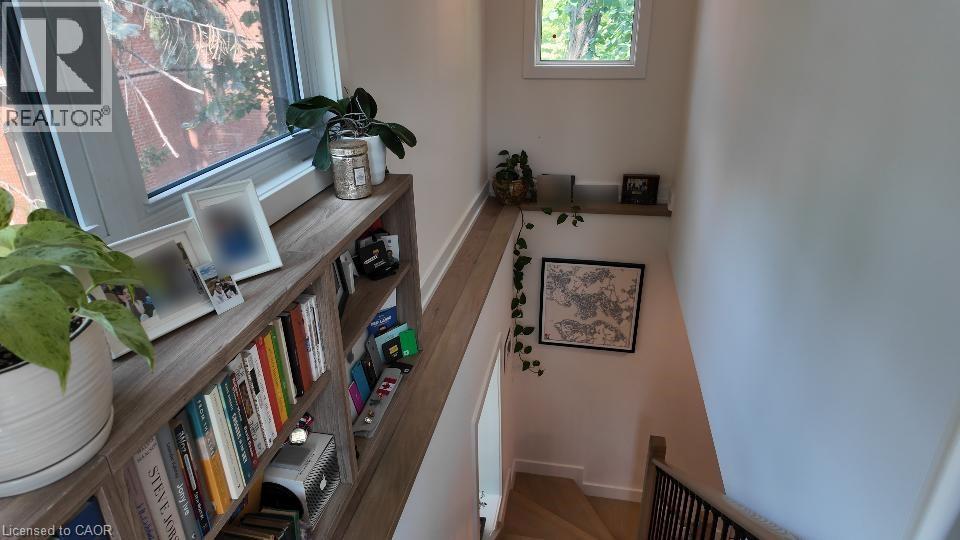 Photo 9 of 53 Margaret Avenue Unit B, Kitchener ON