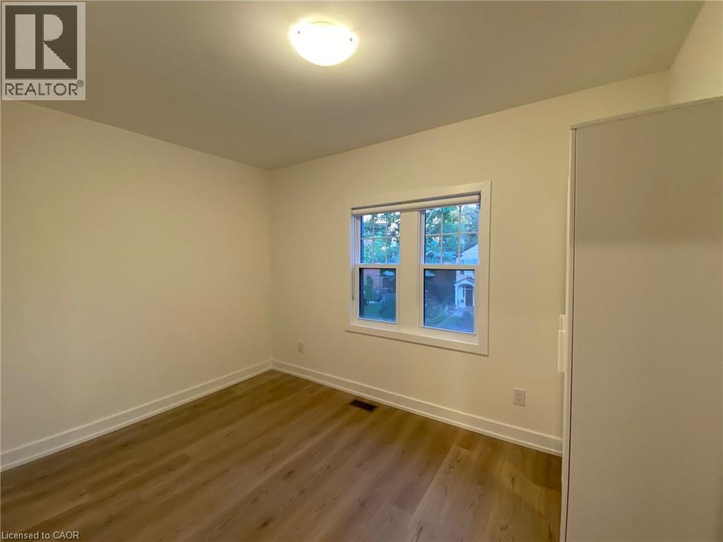 Photo 21 of 53 Margaret Avenue Unit B, Kitchener ON