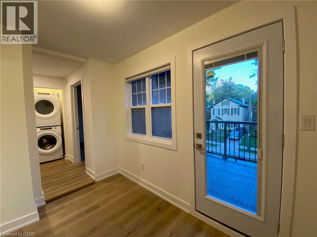 Photo 13 of 53 Margaret Avenue Unit B, Kitchener ON