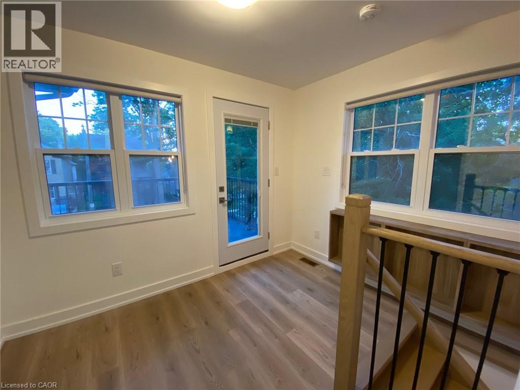 Photo 11 of 53 Margaret Avenue Unit B, Kitchener ON