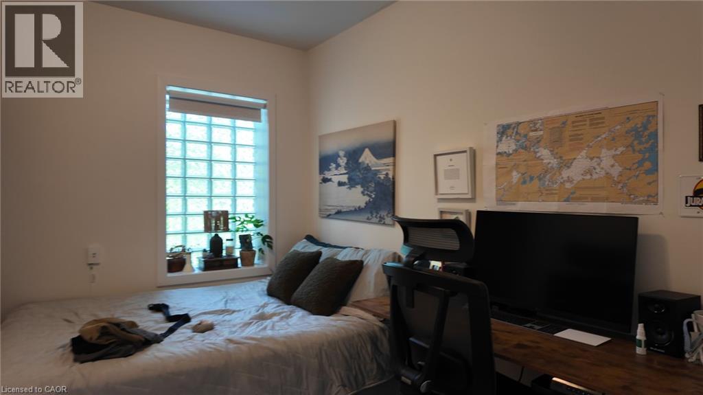 Photo 20 of 53 Margaret Avenue Unit B, Kitchener ON