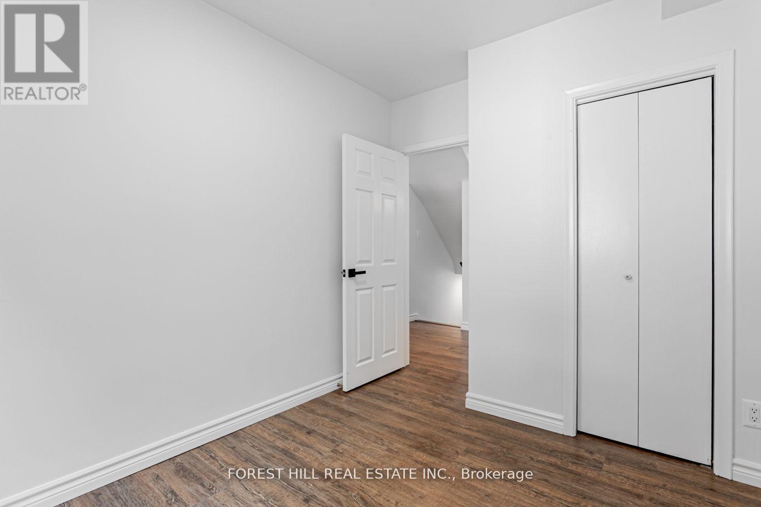 Photo 24 of 190 Lynedock Crescent, Toronto ON
