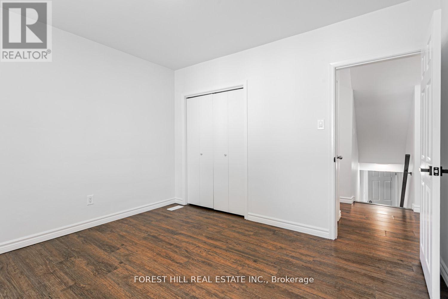 Photo 28 of 190 Lynedock Crescent, Toronto ON