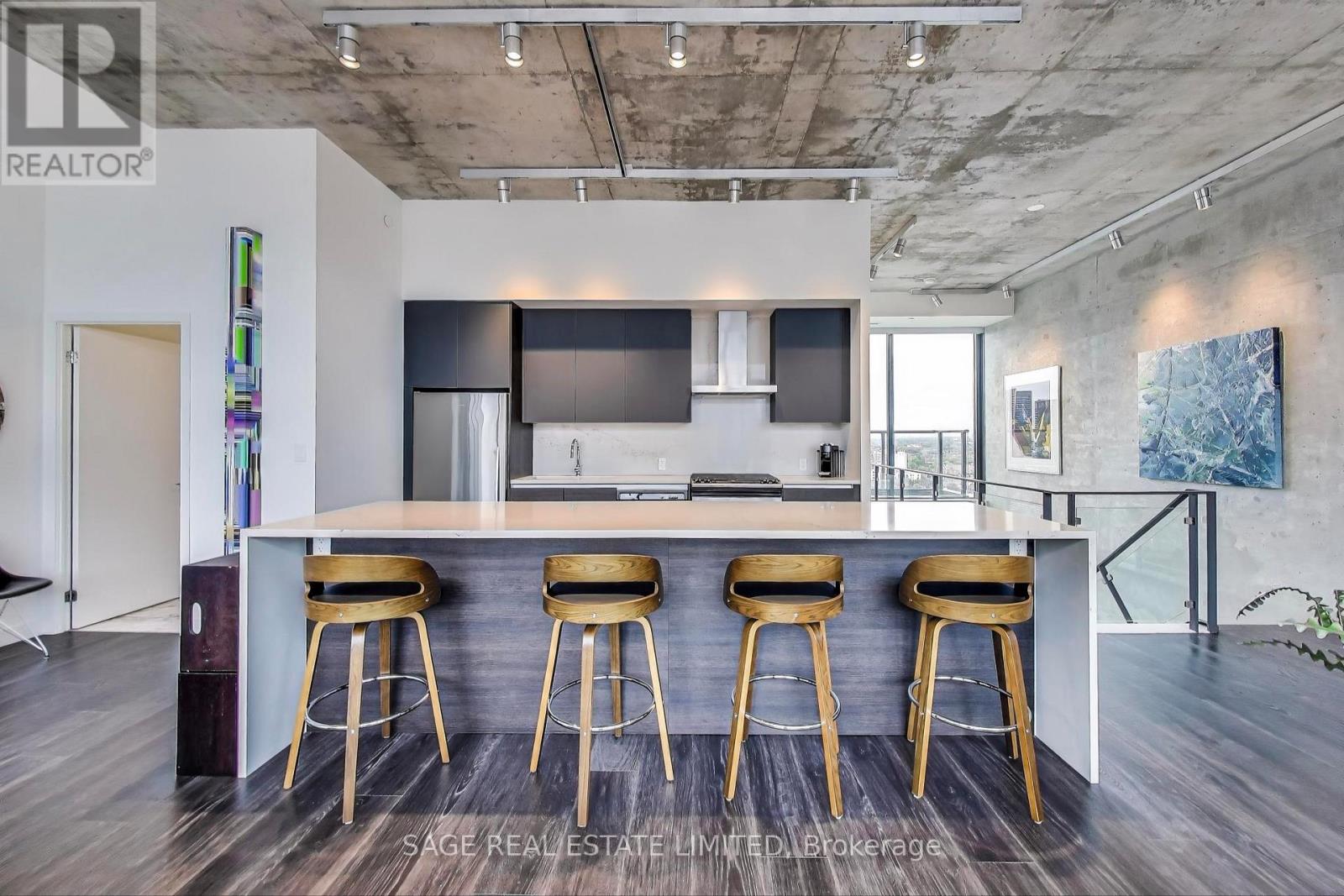 Photo 23 of 1606 111 Bathurst Street N, Toronto ON