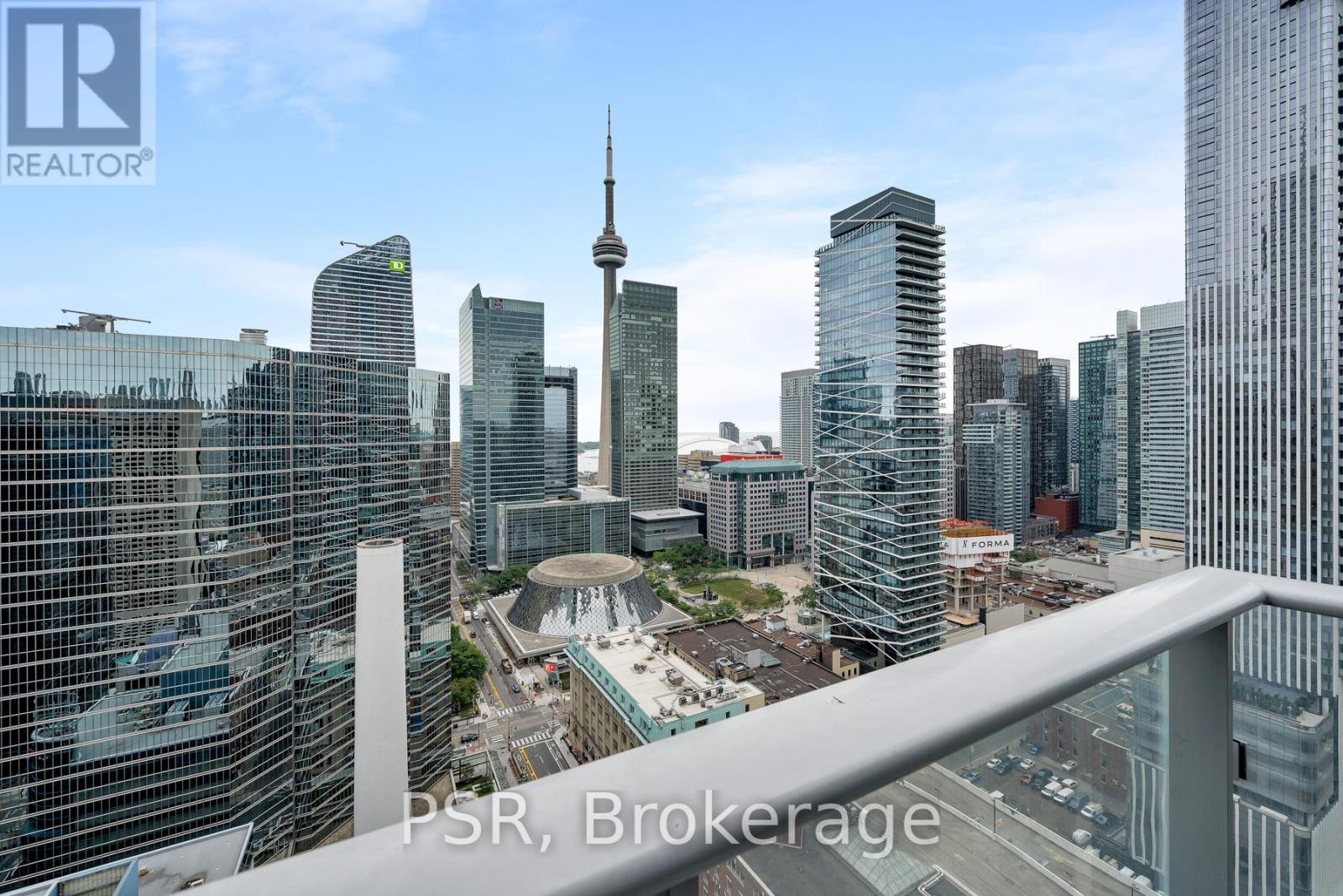 Photo 8 of 3001 180 University Avenue, Toronto ON