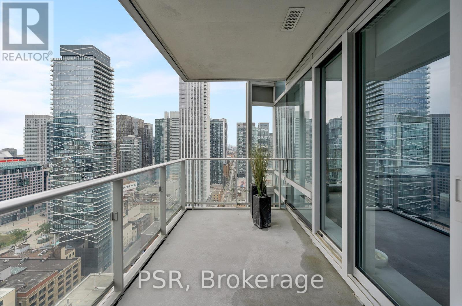 Photo 1 of 3001 180 University Avenue, Toronto ON