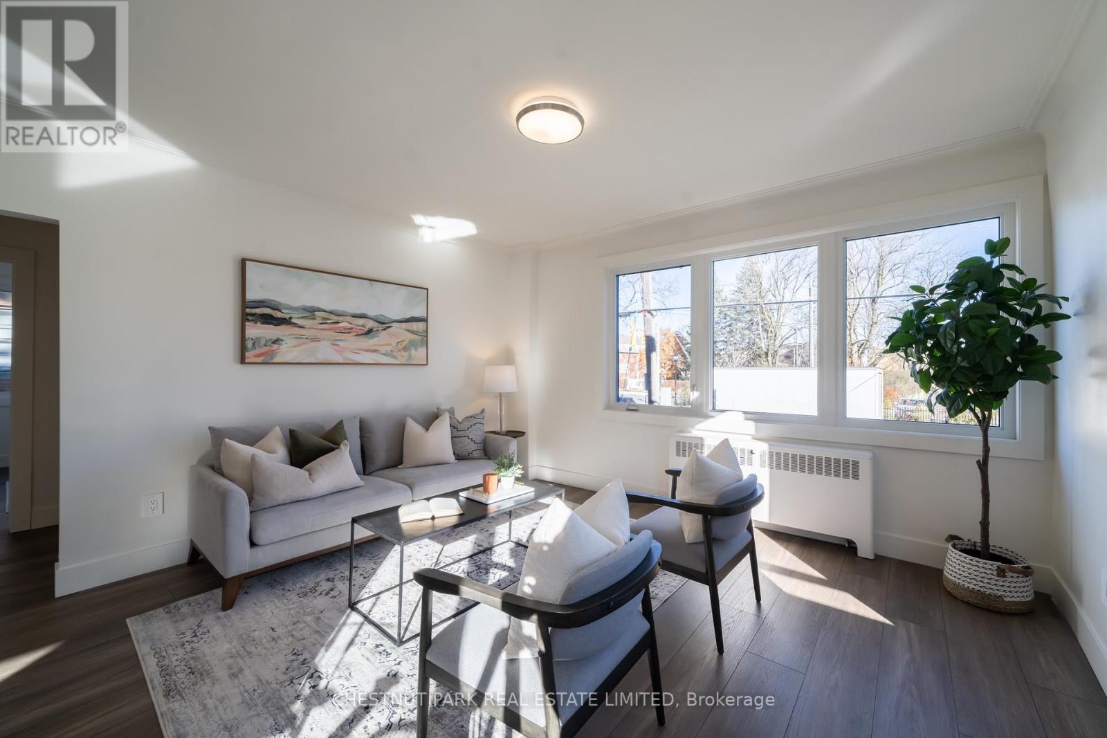 Photo 9 of 3 1446 Avenue Road, Toronto ON