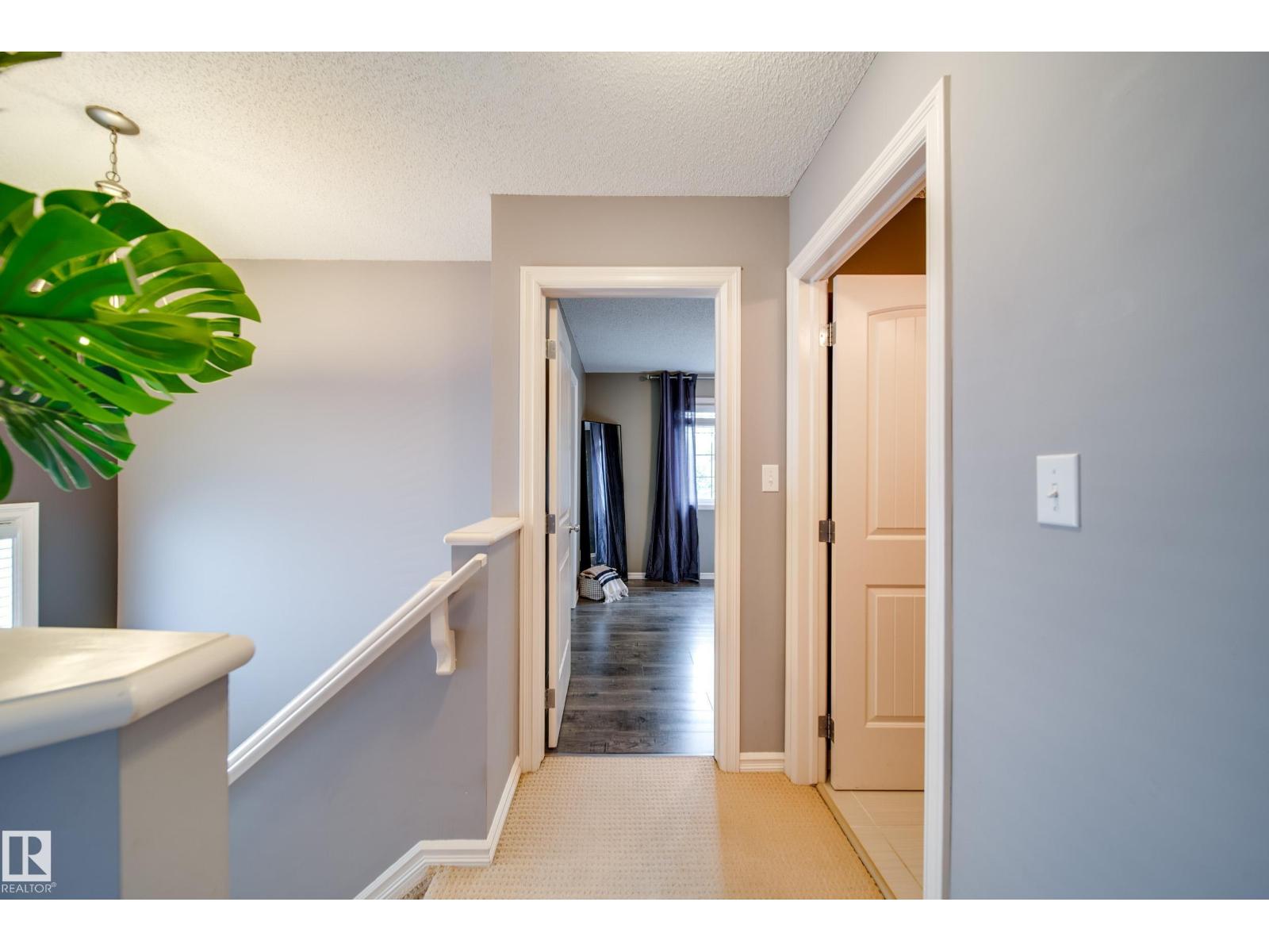 Photo 30 of 16318 57 St Nw, Edmonton AB
