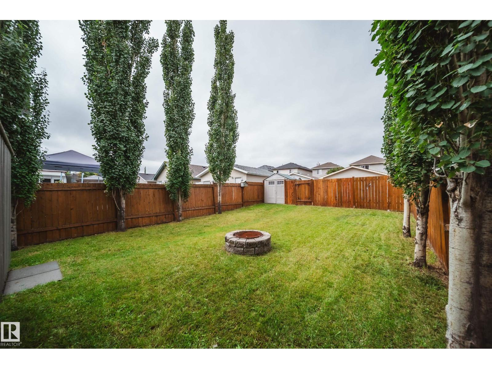 Photo 12 of 16318 57 St Nw, Edmonton AB