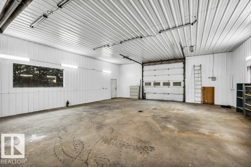 1209 Hwy 16, Rural Parkland County