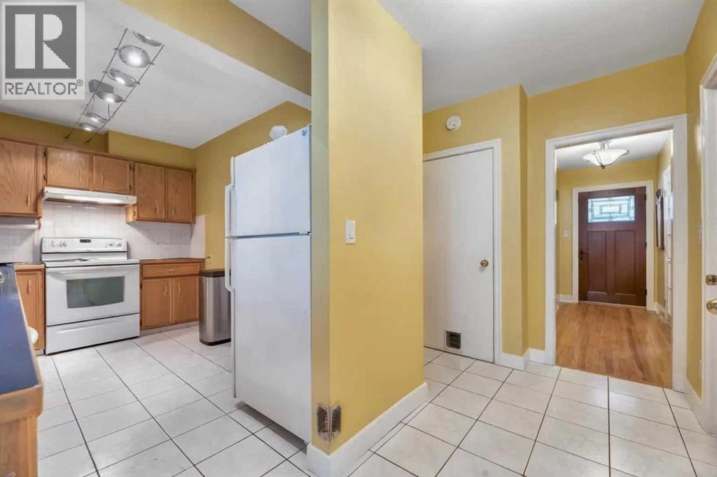 Single Family House for Sale in  Scarboro Avenue SW Scarboro Calgary 