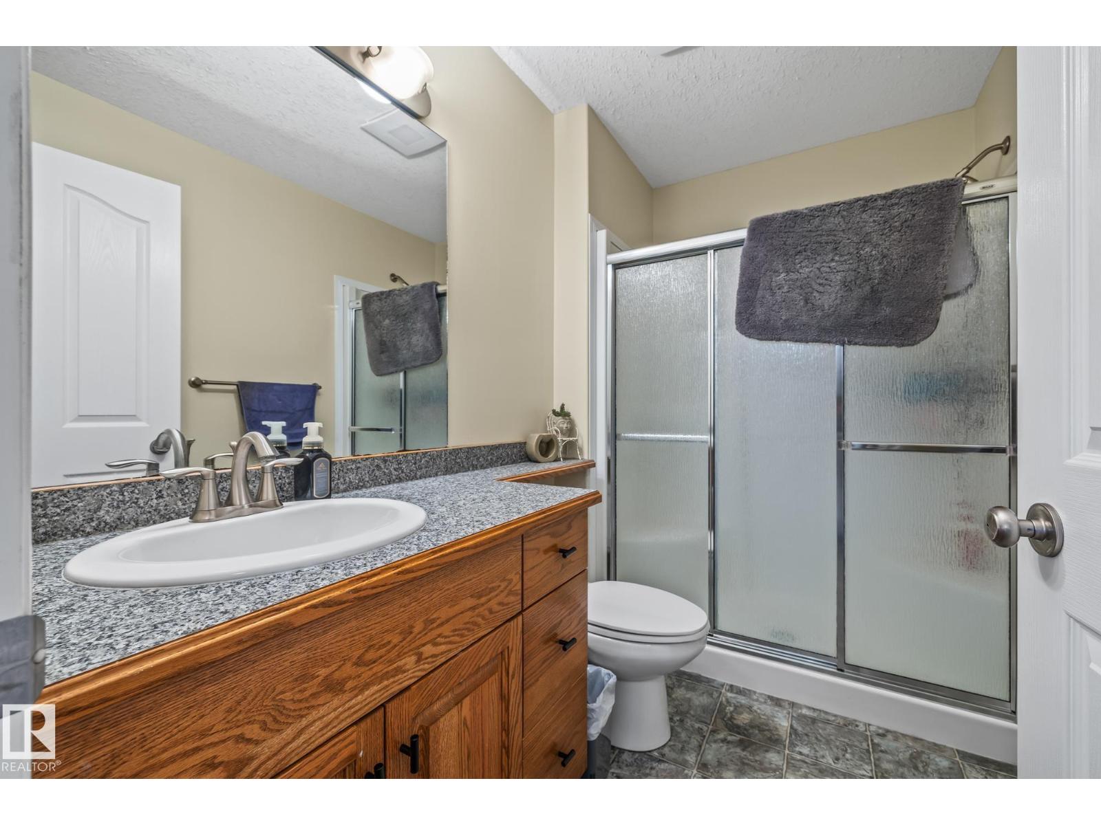 Photo 24 of 10411 95 St, Morinville AB